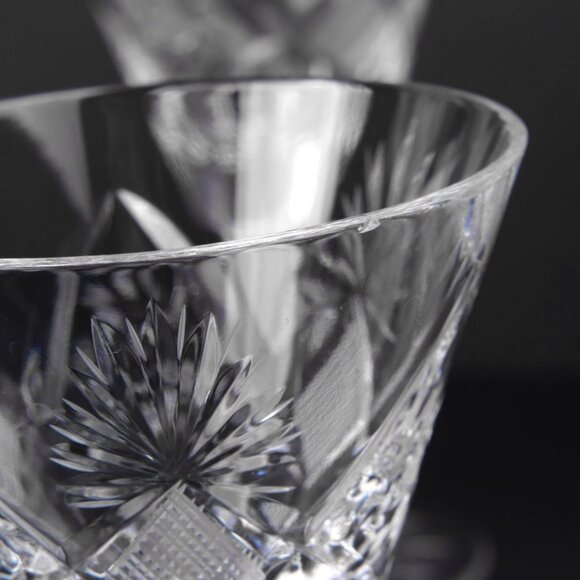 W J Hughes Crystal Janessa Water or Wine Glasses, Cut Star/Pinwheel /Fan Set 11 - Picture 12 of 13